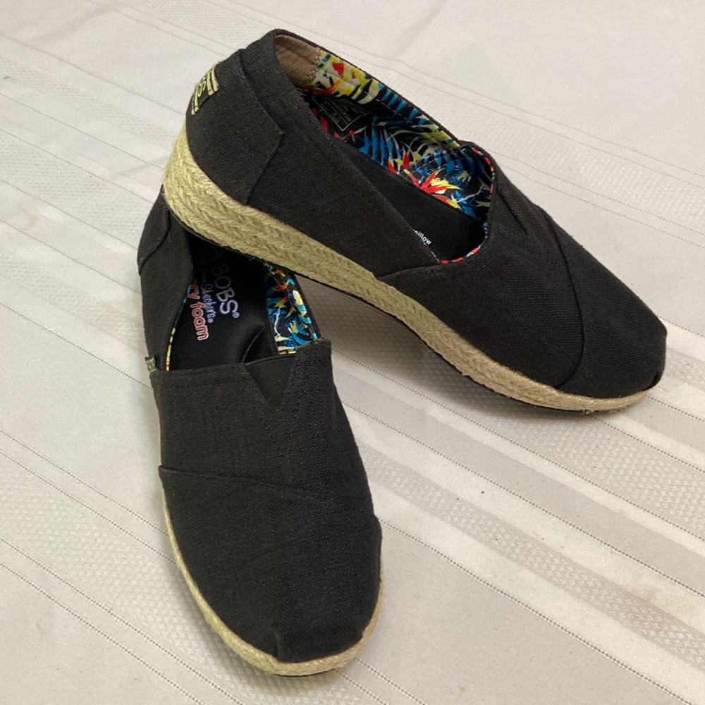 Bobs Skechers With Memory Foam & Arch Pillow Wome… - image 2